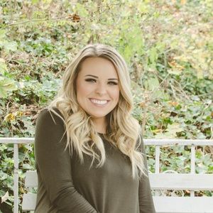 Meet your Posher, Chelsey